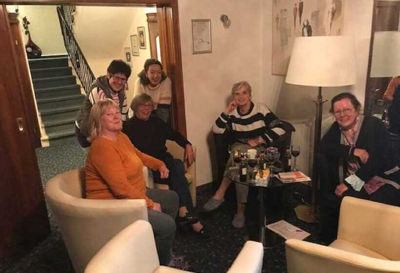 בית מלון כפרי Schick