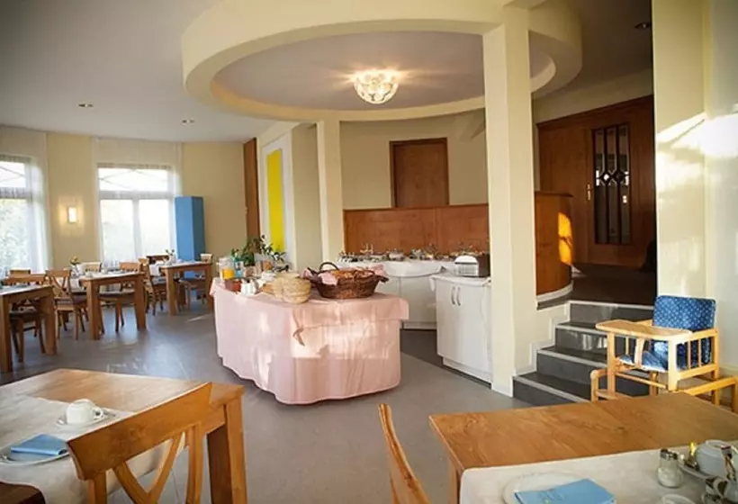 בית מלון כפרי Schick