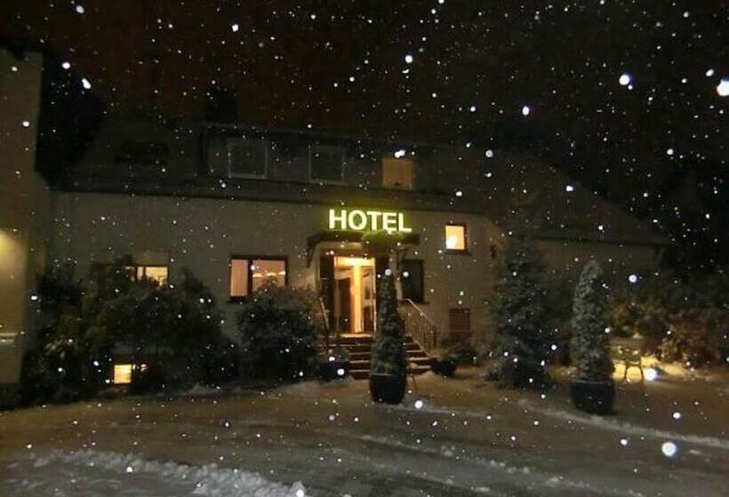 בית מלון כפרי Schick