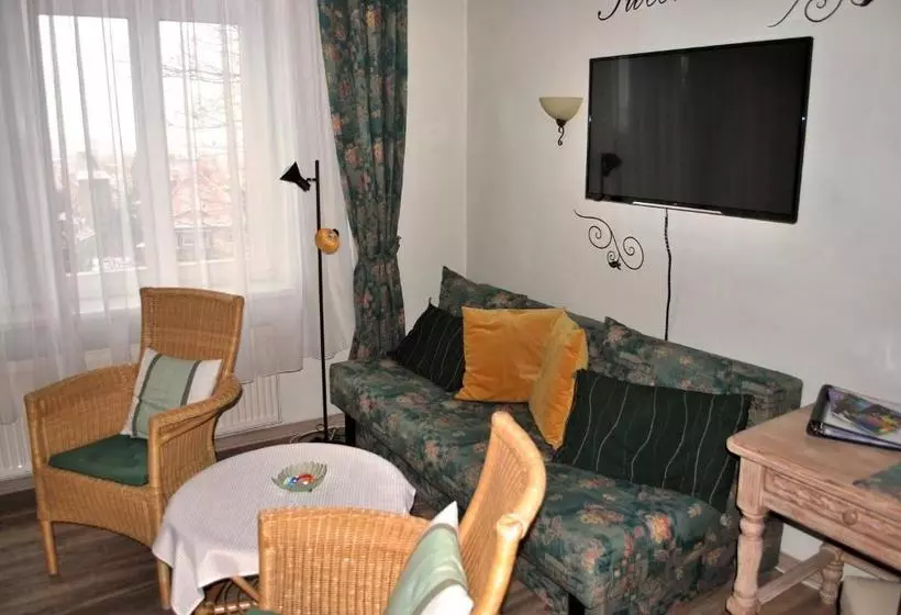 Schlossberg Hotel Garni