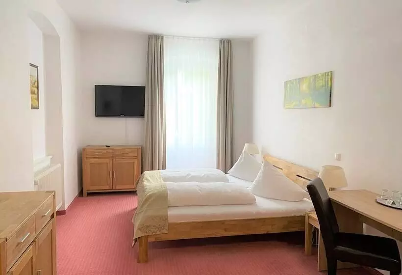 Отель Schwabenwirt