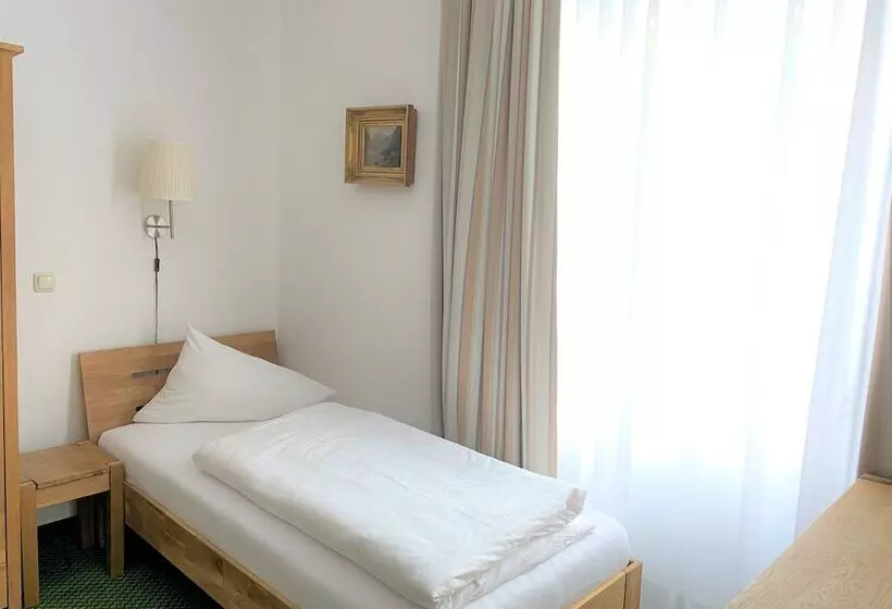 Отель Schwabenwirt