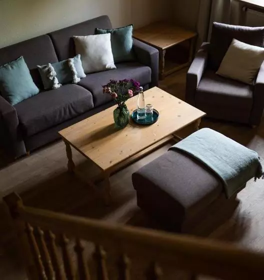 Отель Tegernseer Hof