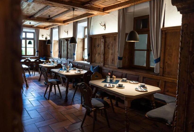 Отель Tegernseer Hof