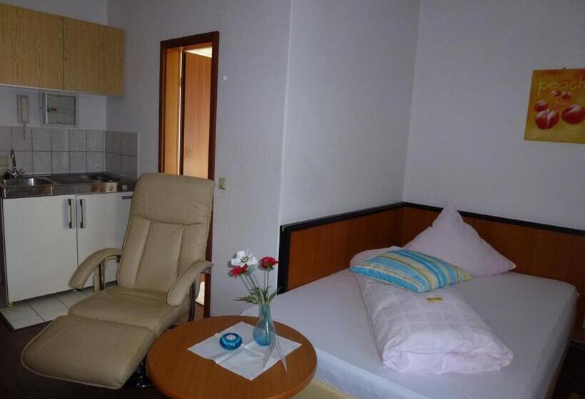 Отель Wildunger Hof Mit Gemeinschaftskuche