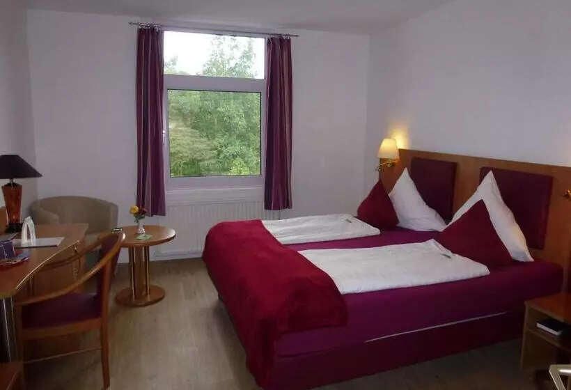 فندق Wildunger Hof Mit Gemeinschaftskuche