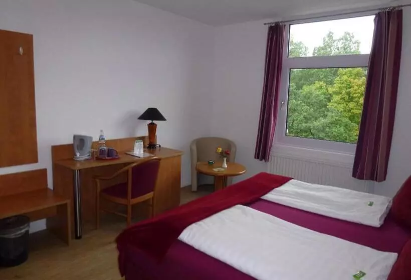 فندق Wildunger Hof Mit Gemeinschaftskuche