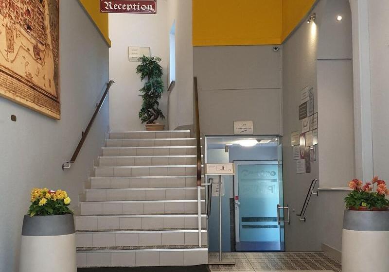 ペンション Gastehaus Centro