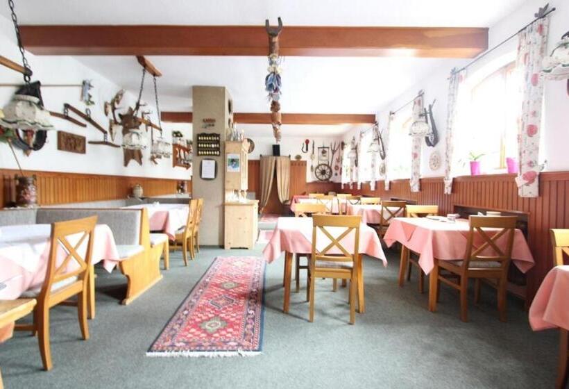 Pansiyon Gästehaus Inzeller Hof