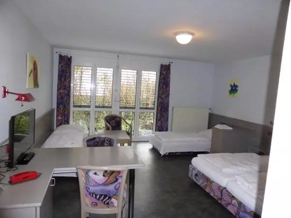 Пансион Gästehaus Linde, Hotel Garni