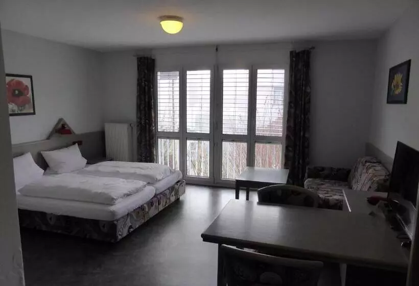 Пансион Gästehaus Linde, Hotel Garni