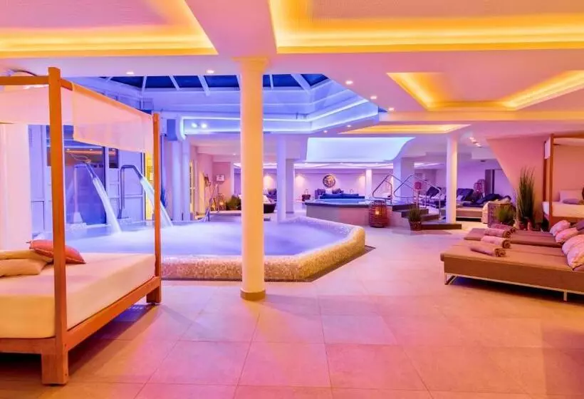 Romantischer Winkel Roligio & Wellness Resort