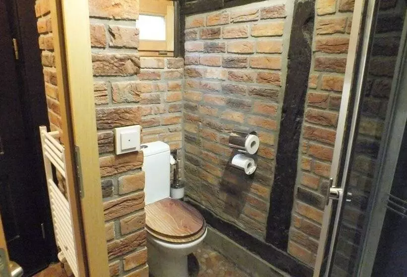 צימר Pension Riverside In Leverkusen Hitdorf Am Rhein   Zentral An Der A1 Und 59