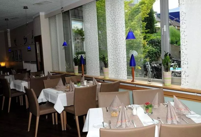 Dahl Hotel & Restaurant Gmbh