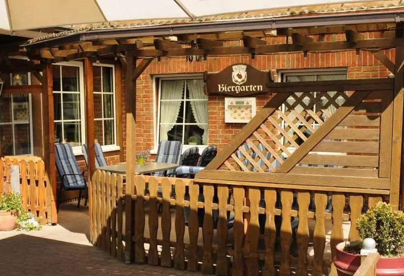 酒店 Alter Dorfkrug Am Kanal