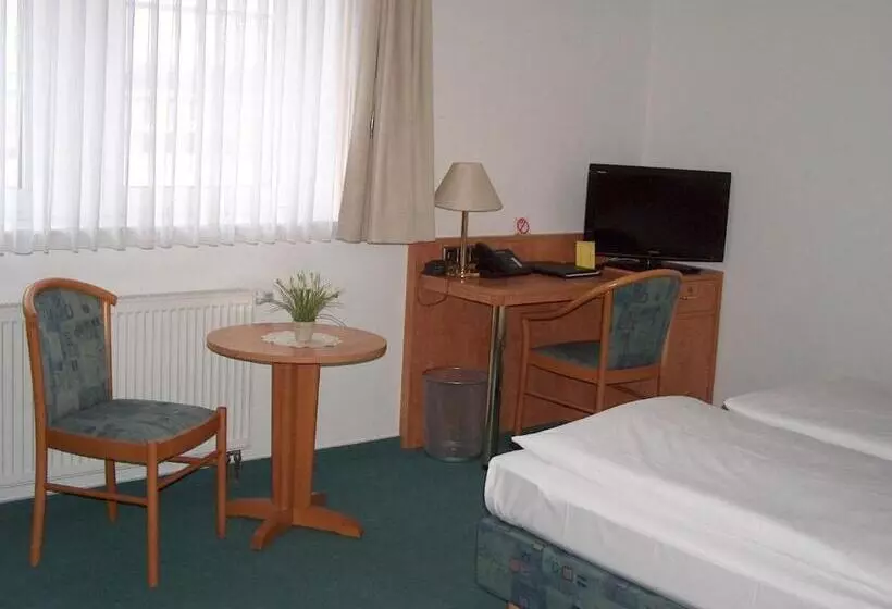 酒店 Alter Dorfkrug Am Kanal