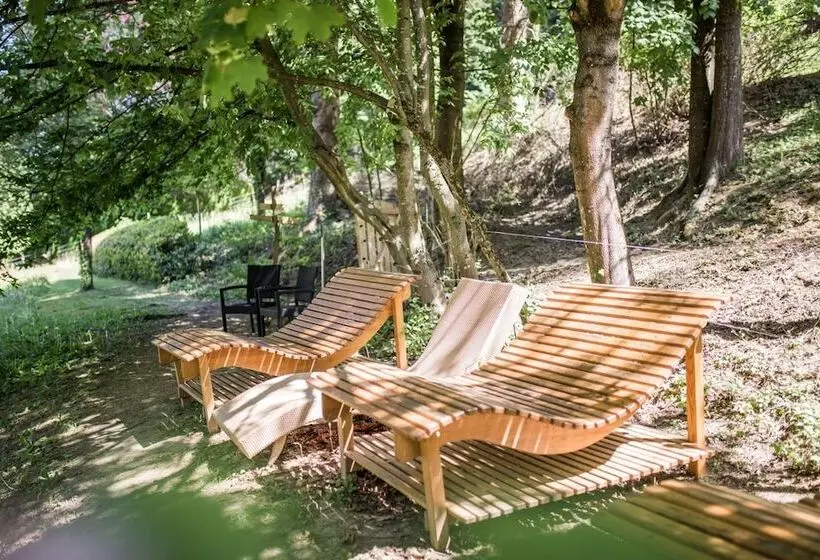 هتل Caritas Tagungszentrum