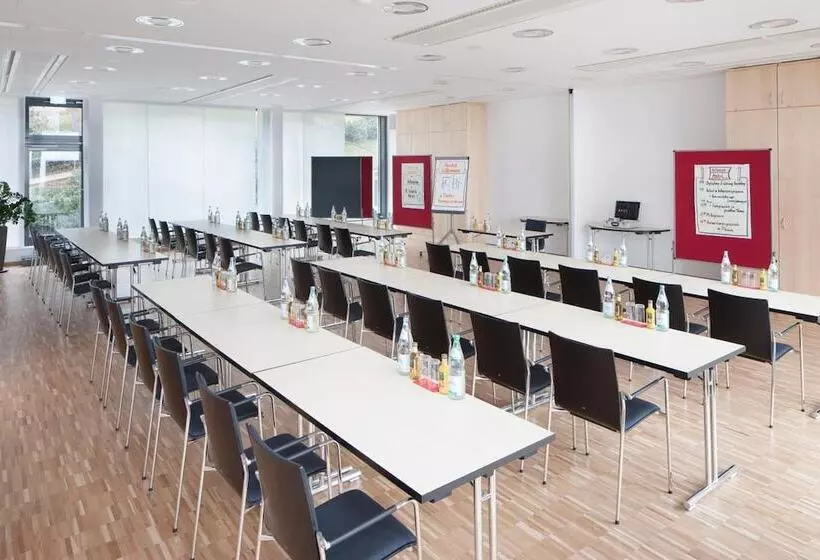 هتل Caritas Tagungszentrum