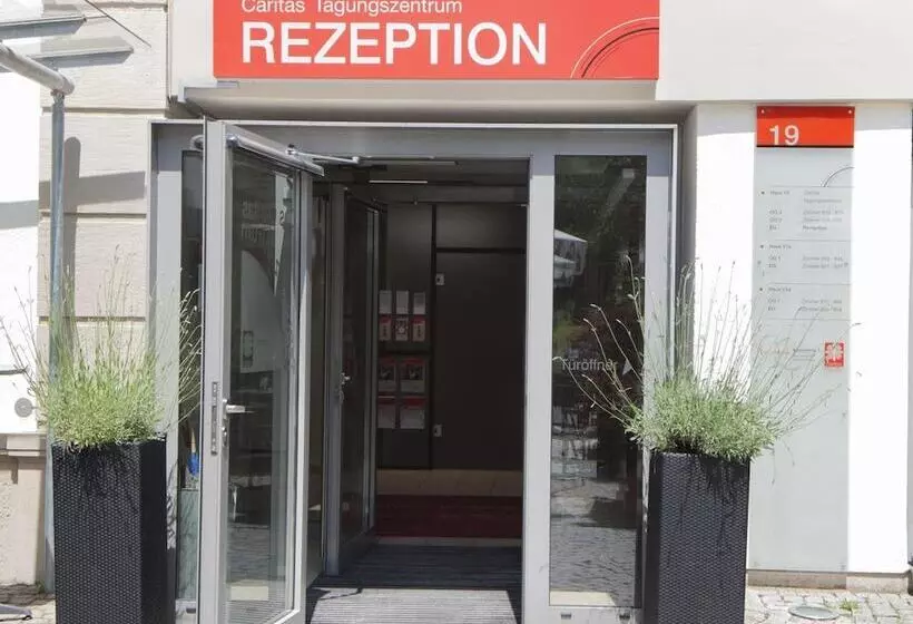 هتل Caritas Tagungszentrum