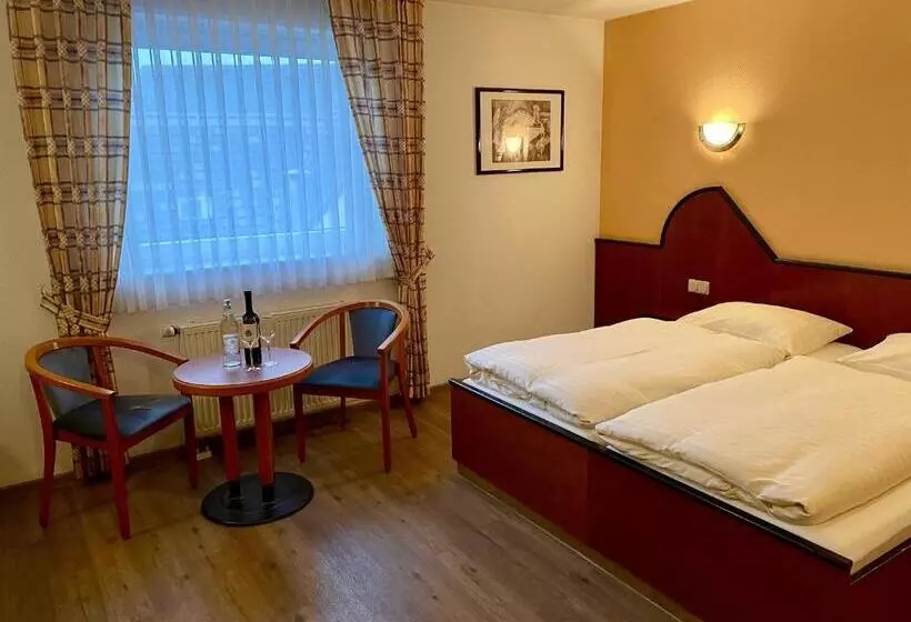 ホテル Haus Hubertus