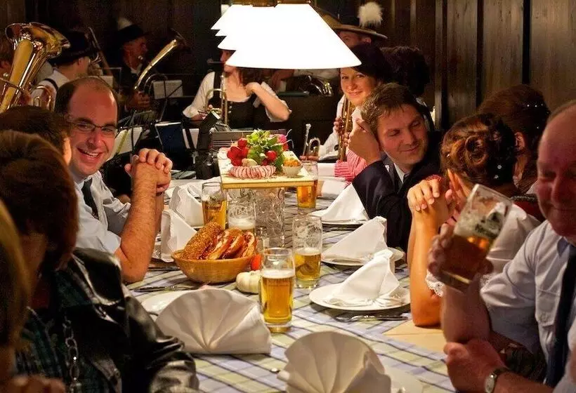 호텔 Hubertushöhe