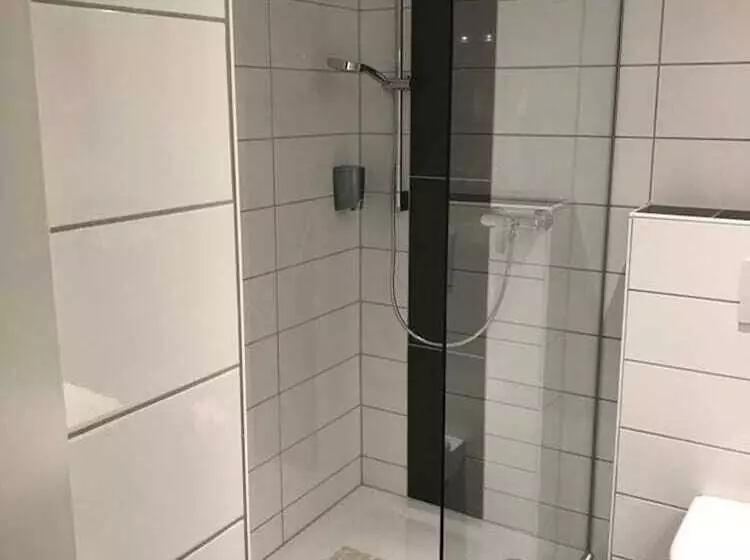 هتل International Am Theater