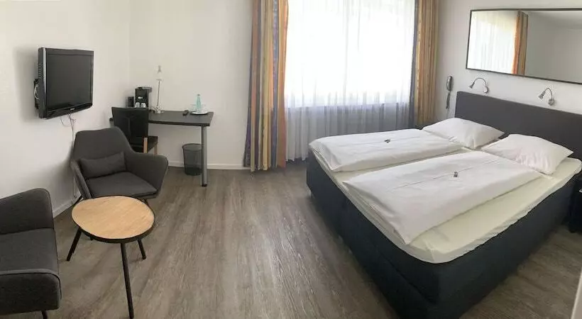 هتل International Am Theater