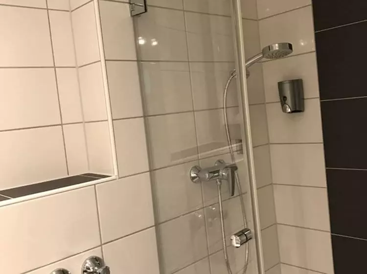 هتل International Am Theater