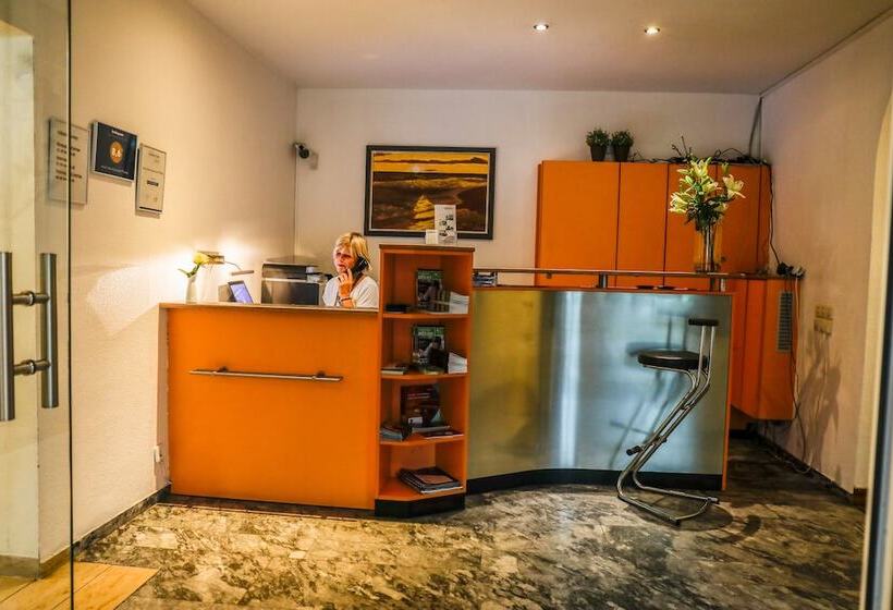 فندق International Am Theater