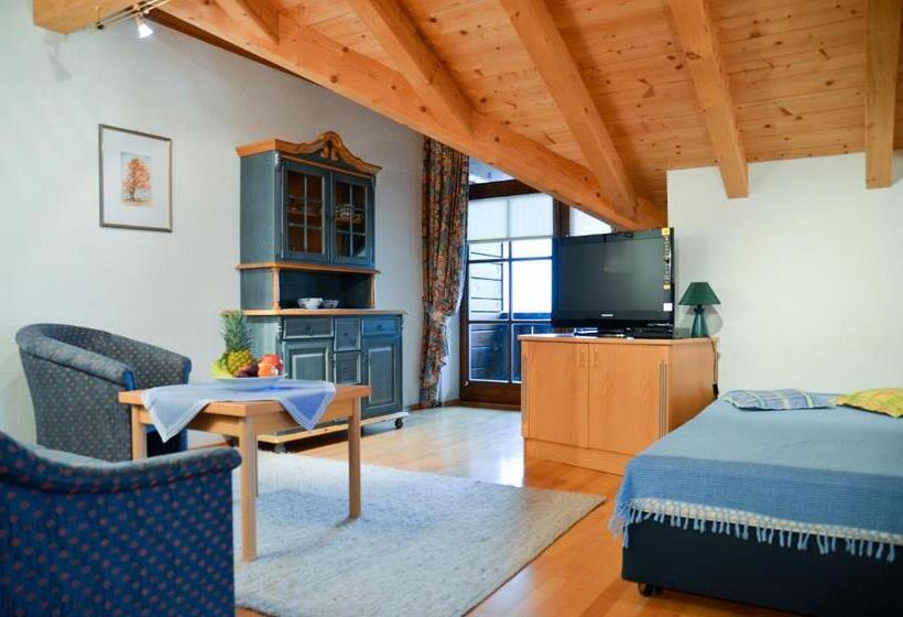 בית מלון כפרי Restaurant Alpenhof