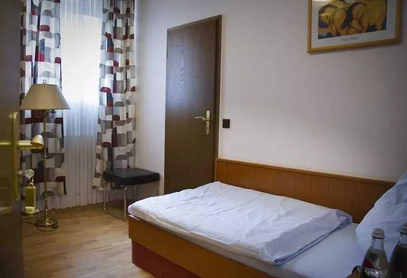 酒店 Restaurant Passmann