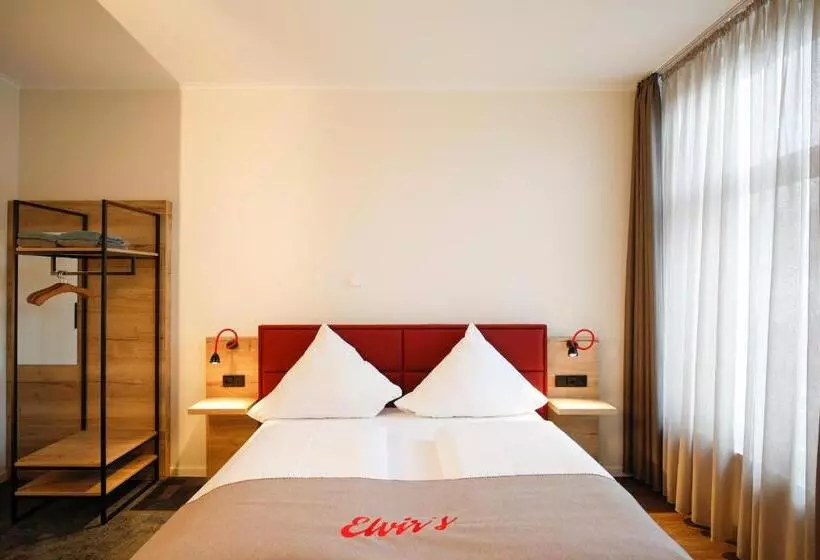 فندق Restaurant Zur Linde