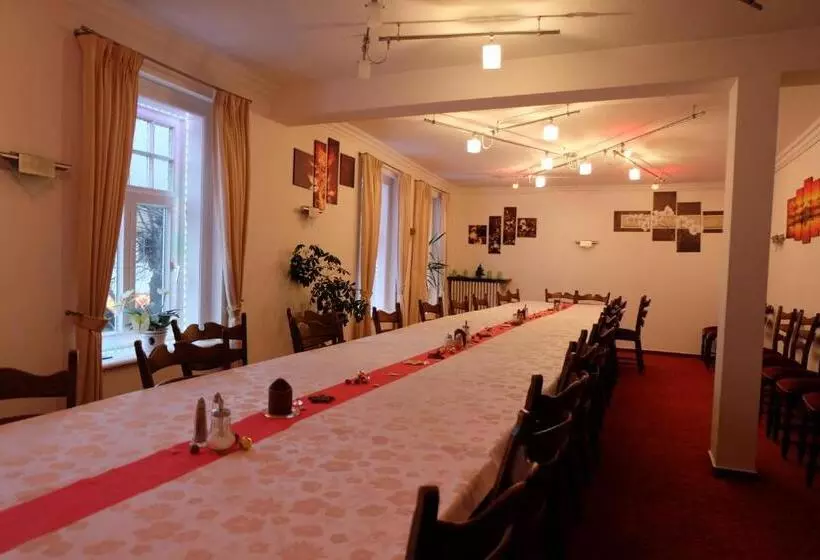 فندق Zum Weißen Roß