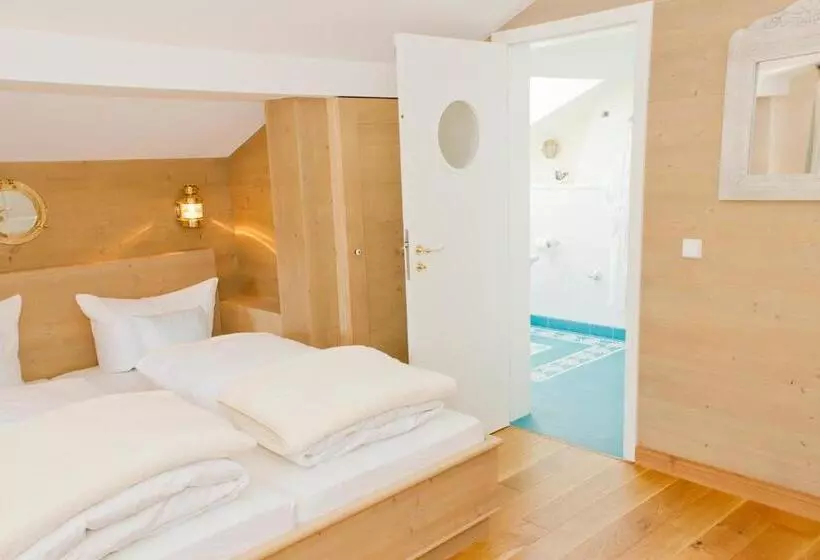 Landhaus Marinella Hotel Garni