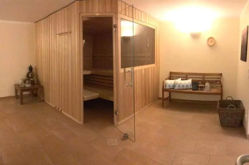 Landhaus Marinella Hotel Garni