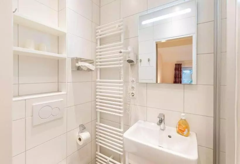 膳宿费 Brammers Landhotel Zum Wietzetal