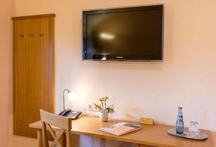 膳宿费 Brammers Landhotel Zum Wietzetal