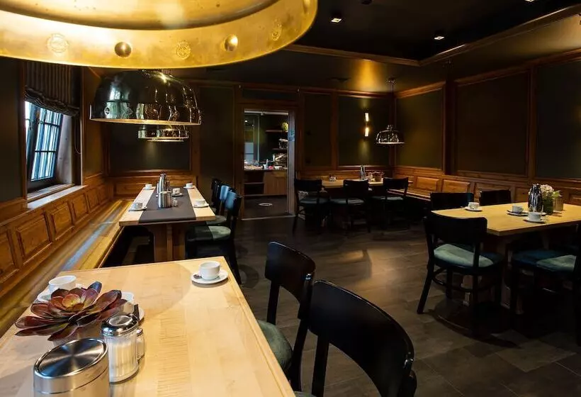 膳宿费 Gastehaus Warsteiner Welt