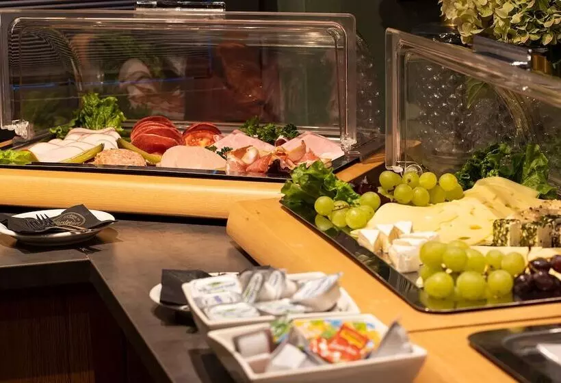 膳宿费 Gastehaus Warsteiner Welt