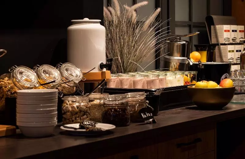 膳宿费 Gastehaus Warsteiner Welt