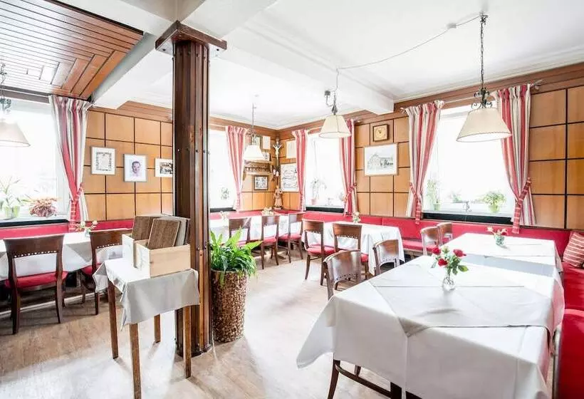 펜션 Gasthof   Hotel Kopf