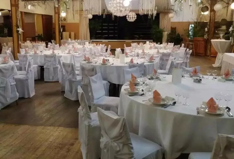 Пансион Landgasthof Schönecke