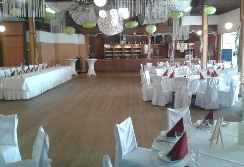 Пансион Landgasthof Schönecke