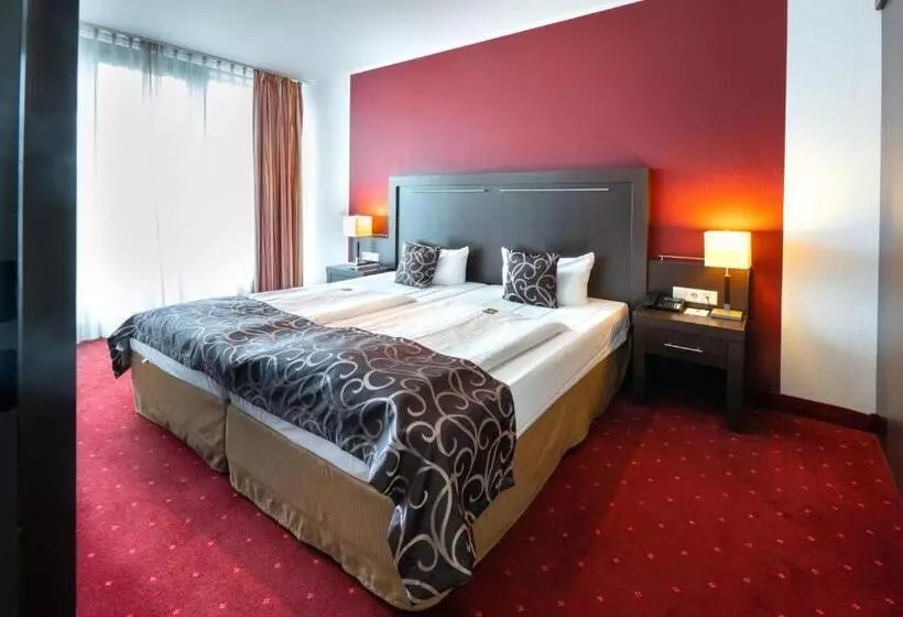 Aspire Acara Oldenburg, Trademark Collection By Wyndham