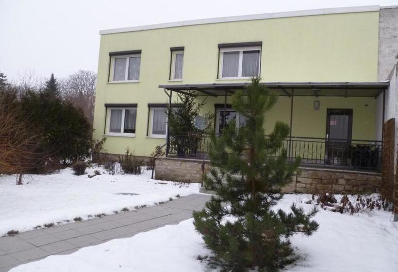 مبيت وإفطار Pension Haus Germania