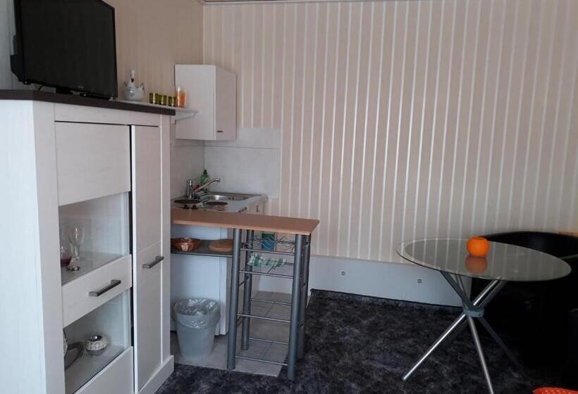 مبيت وإفطار Pension Haus Germania