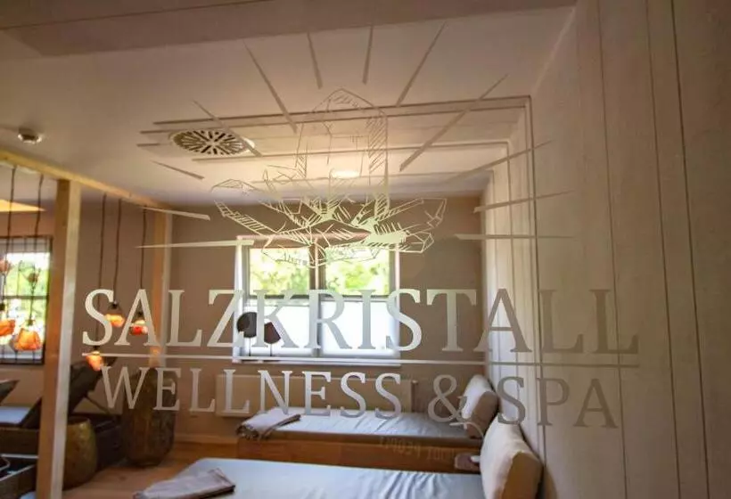 Bernstein Acamed Resort