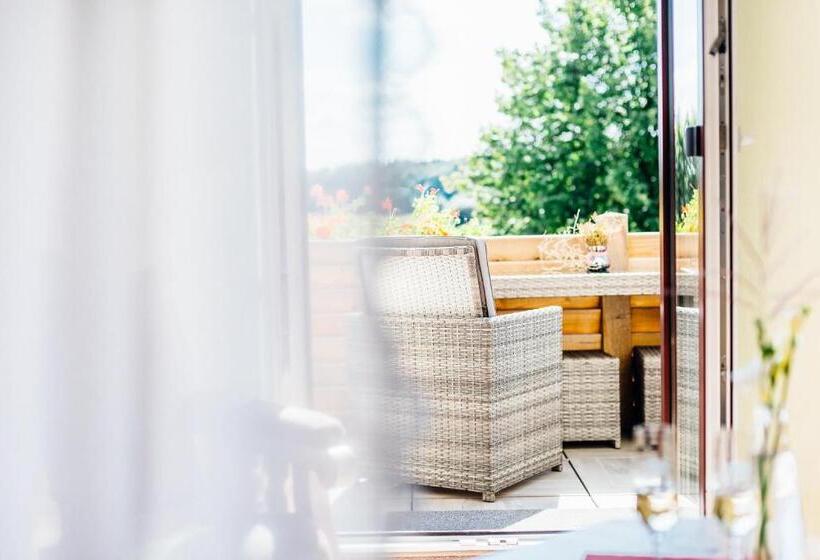 Erlebnishotel Zur Schiffsmühle Gmbh