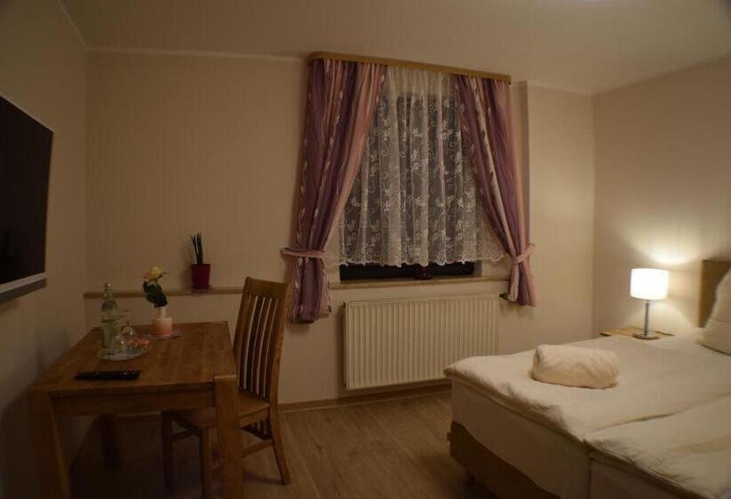 בית מלון כפרי Bürgergesellschaft