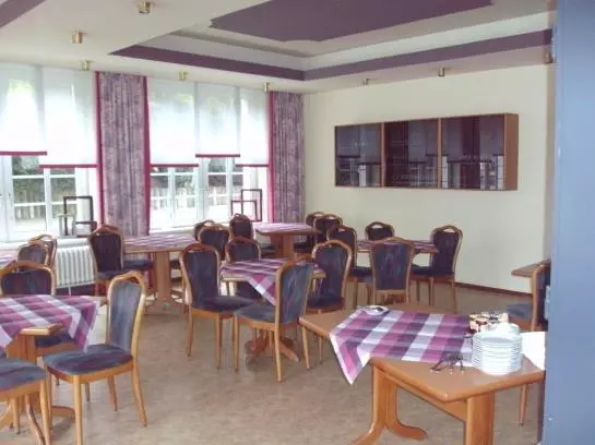 Hotel & Cafe Zeitreise